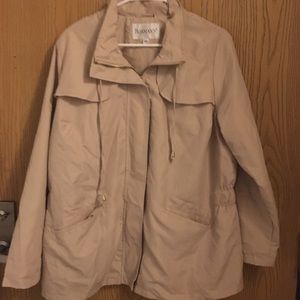 𝅺ROMAN’S womens beige jacket new never worn 14w